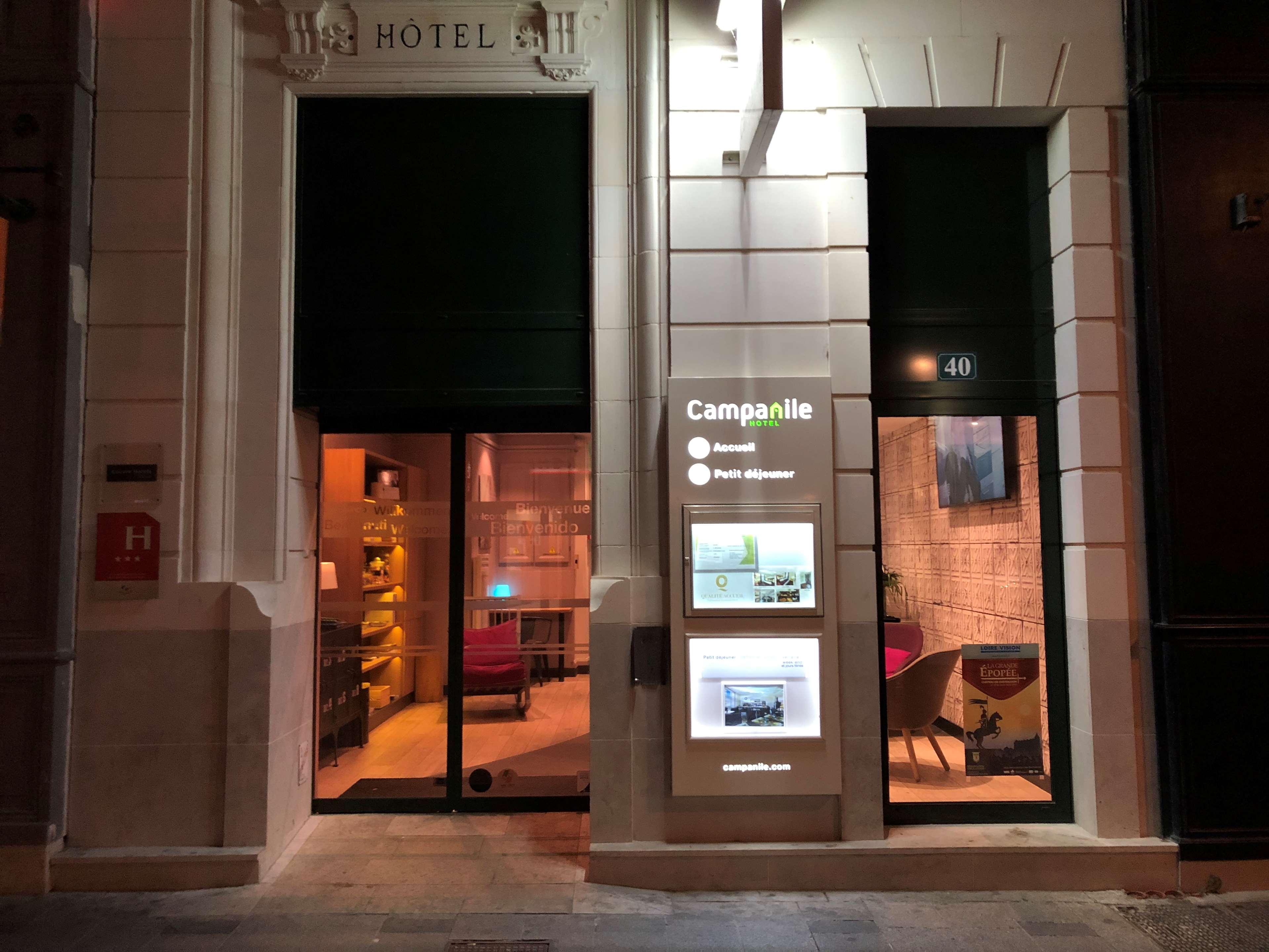 Отель Campanile Orleans Centre Gare Экстерьер фото